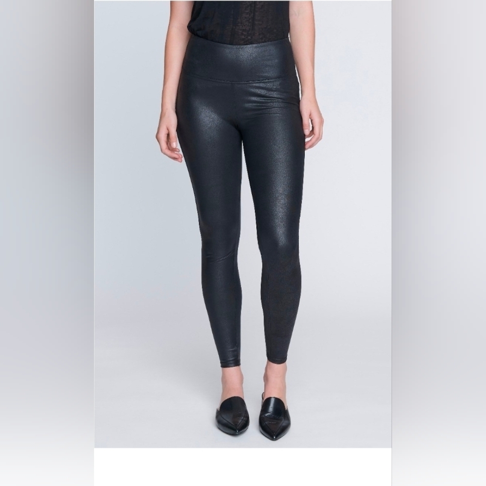 Seven7 Ultra High Rise Sculpting Legging